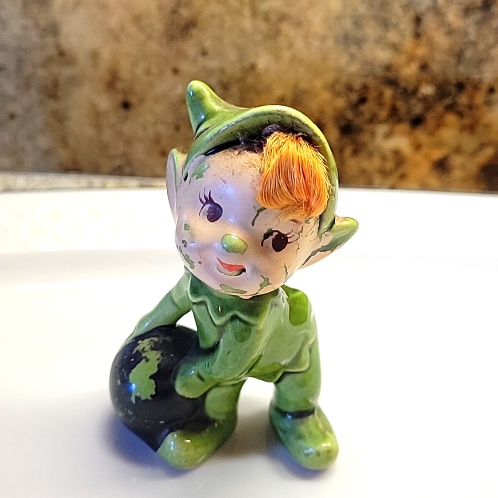 PIXIE/Elf with Bowling Ball vintage 1960s